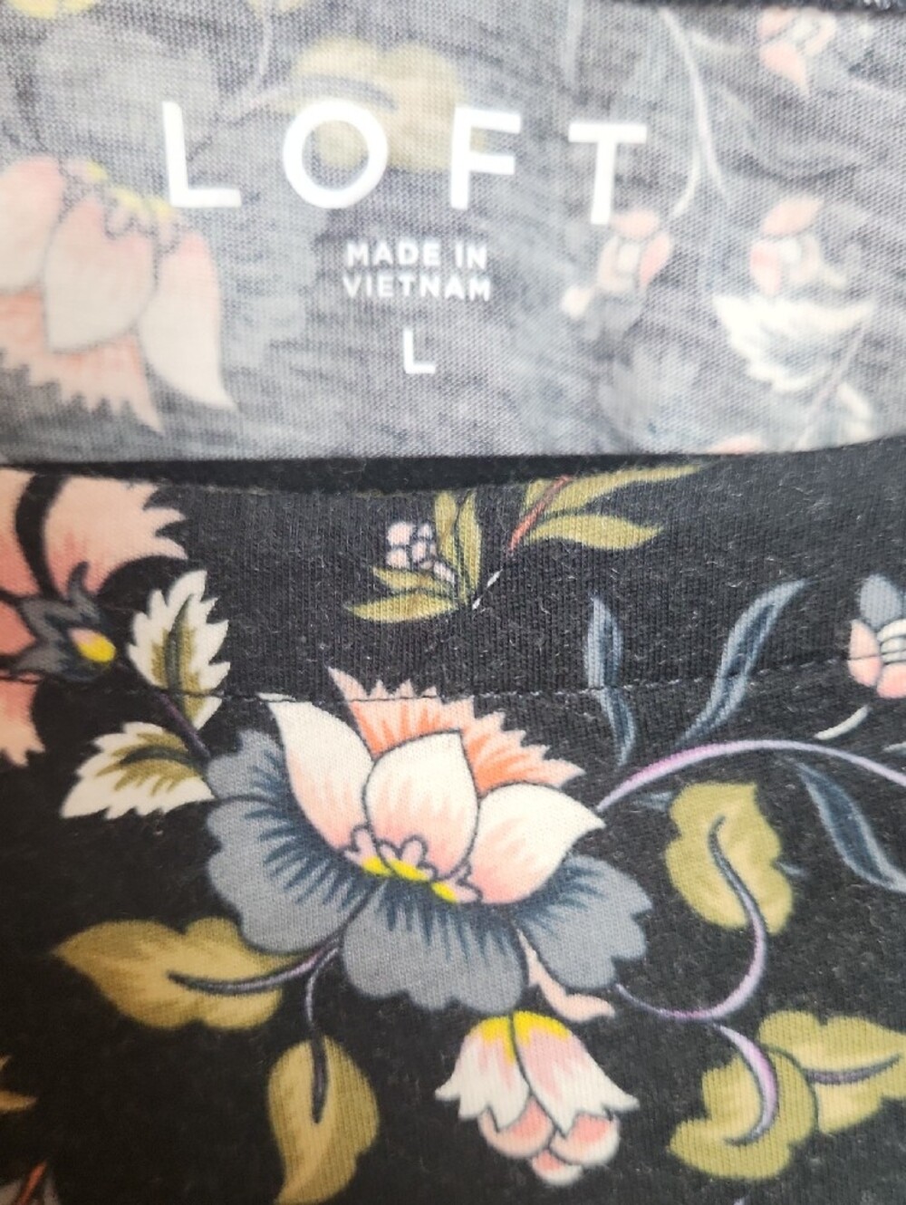 LOFT Black Floral Ruffle-Hem Long Sleeve Top - Picture 3 of 7